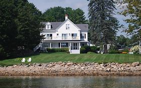 Dockside Guest Quarters